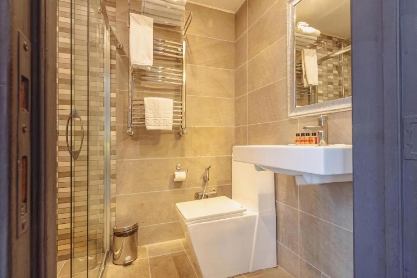 Maestro Hotel Baku 3*,  Azerbaijan